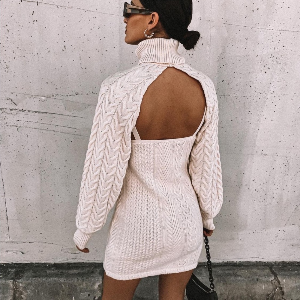 Zara Set - Knit Arm Warmer & Dress - Picture 7 of 16